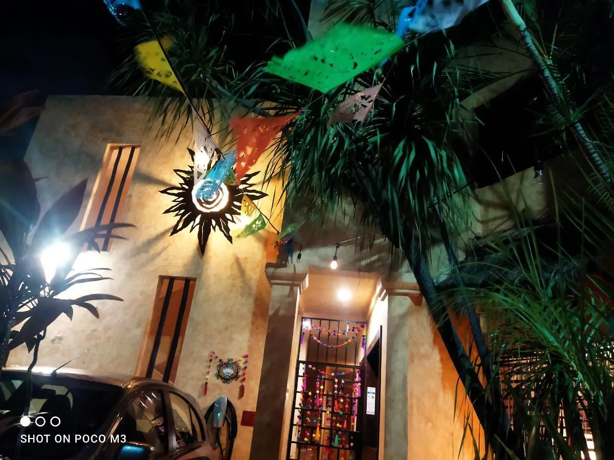 Hotel Barrio Latino Плая-дель-Кармен